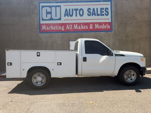 Used 2016 Ford F350 XL RWD image 4