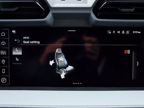 Used 2025 Lamborghini Urus SE image 77