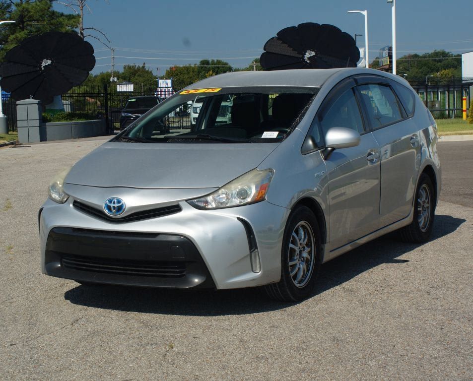 Used 2015 Toyota Prius V Three FWD image 15