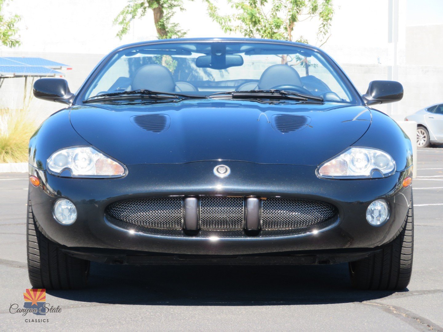 Used 2002 Jaguar XK8 Convertible RWD image 37