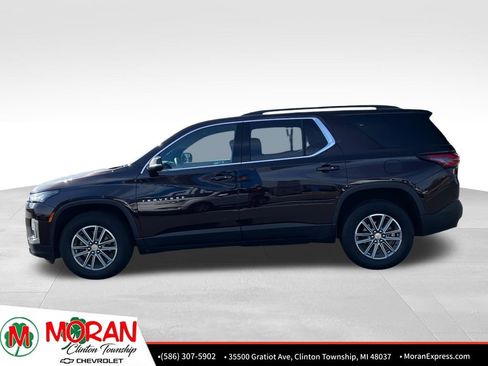 Certified 2023 Chevrolet Traverse LT image 3