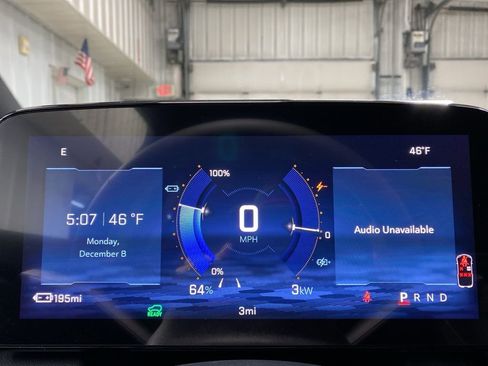 New 2026 Chevrolet Equinox EV LT image 31