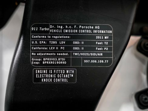 Used 2011 Porsche 911 Turbo S AWD/4WD image 50