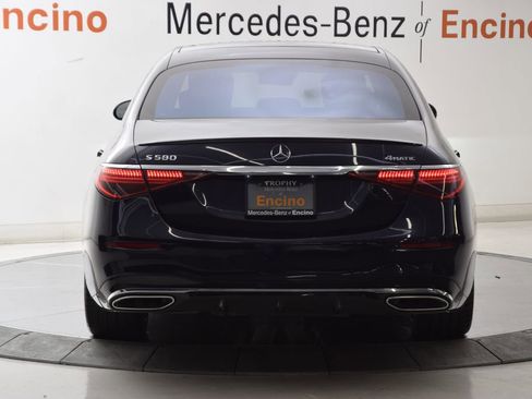 Certified 2022 Mercedes-Benz S 580 4MATIC Sedan image 5