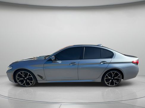 Used 2021 BMW 530i w/ M Sport Package RWD image 17
