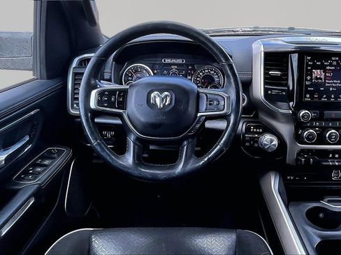 Used 2019 RAM 1500 Laramie w/ Sport Appearance Package image 10