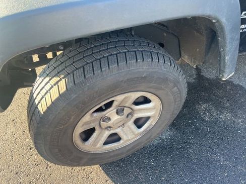 Used 2015 Jeep Wrangler Unlimited Sport w/ Connectivity Group image 10