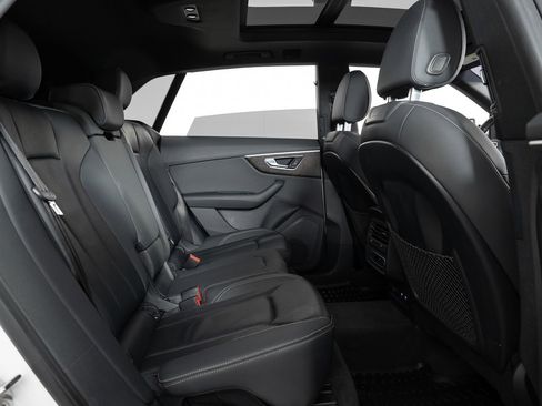 Used 2019 Audi Q8 Premium w/ Convenience Package image 23