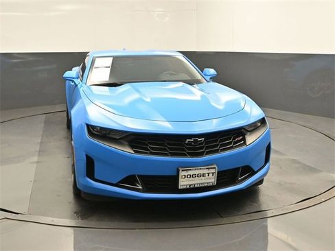 Used 2022 Chevrolet Camaro LT w/ RS Package image 22