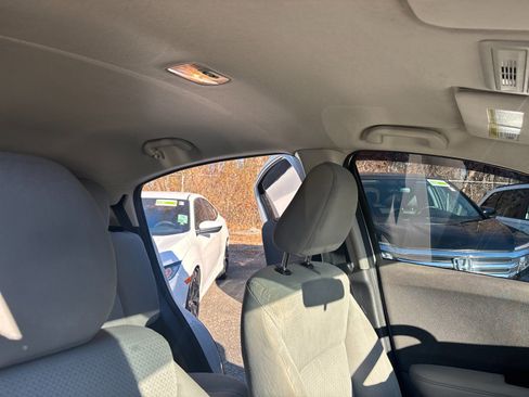 Used 2020 Honda HR-V LX image 18