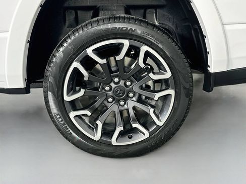 New 2026 RAM 1500 Limited AWD/4WD image 17