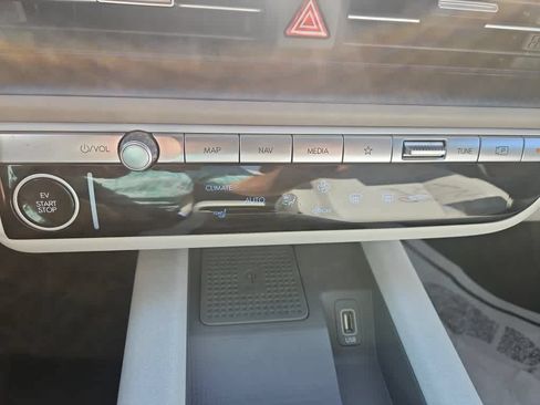 Used 2024 Hyundai Ioniq 6 SEL RWD image 16