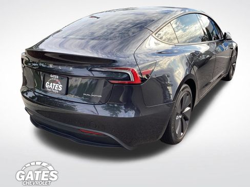 Used 2024 Tesla Model 3 Long Range AWD/4WD image 9