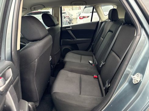 Used 2013 MAZDA MAZDA3 i Touring image 10