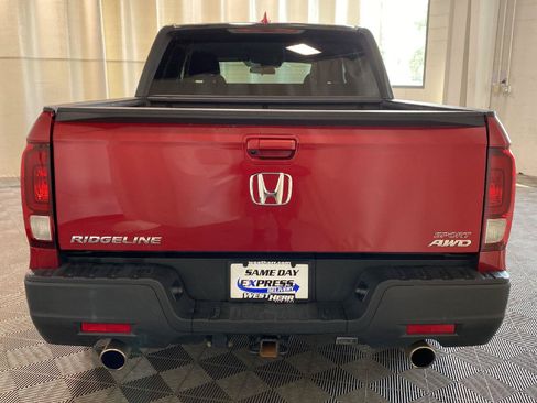 Used 2023 Honda Ridgeline Sport image 5