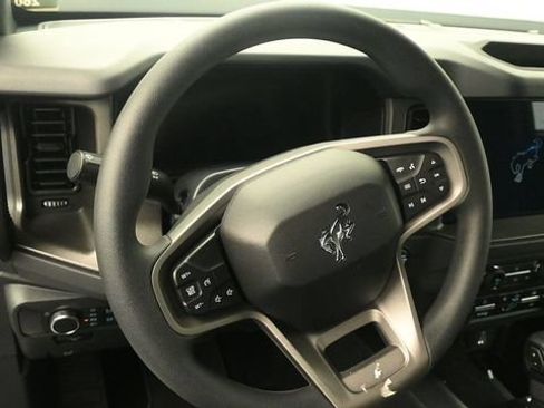 New 2026 Ford Bronco 4-Door AWD/4WD image 14