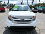 Used 2015 Ford Explorer XLT image 2