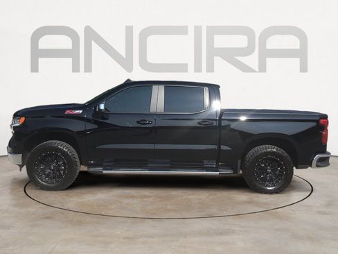 Used 2025 Chevrolet Silverado 1500 LT AWD/4WD image 6
