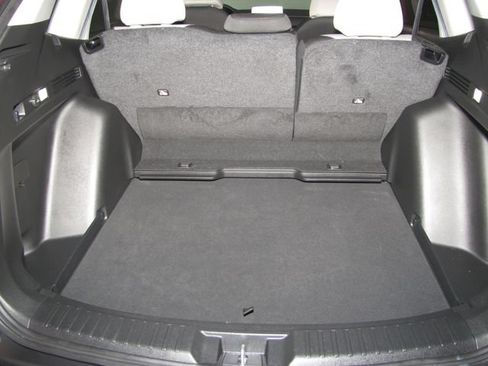 Used 2025 Honda CR-V EX image 16