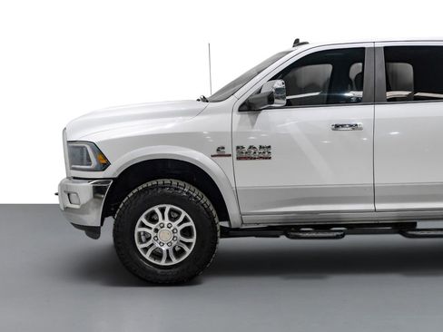 Used 2015 RAM 2500 Laramie w/ Convenience Group AWD/4WD image 10