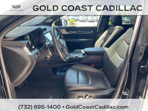 Certified 2023 Cadillac XT5 Premium Luxury w/ LPO, Floor Liner Package AWD/4WD image 15