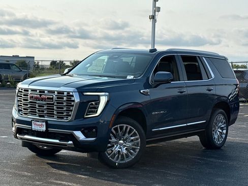 New 2026 GMC Yukon Denali w/ Sun & Power Step Package AWD/4WD image 2