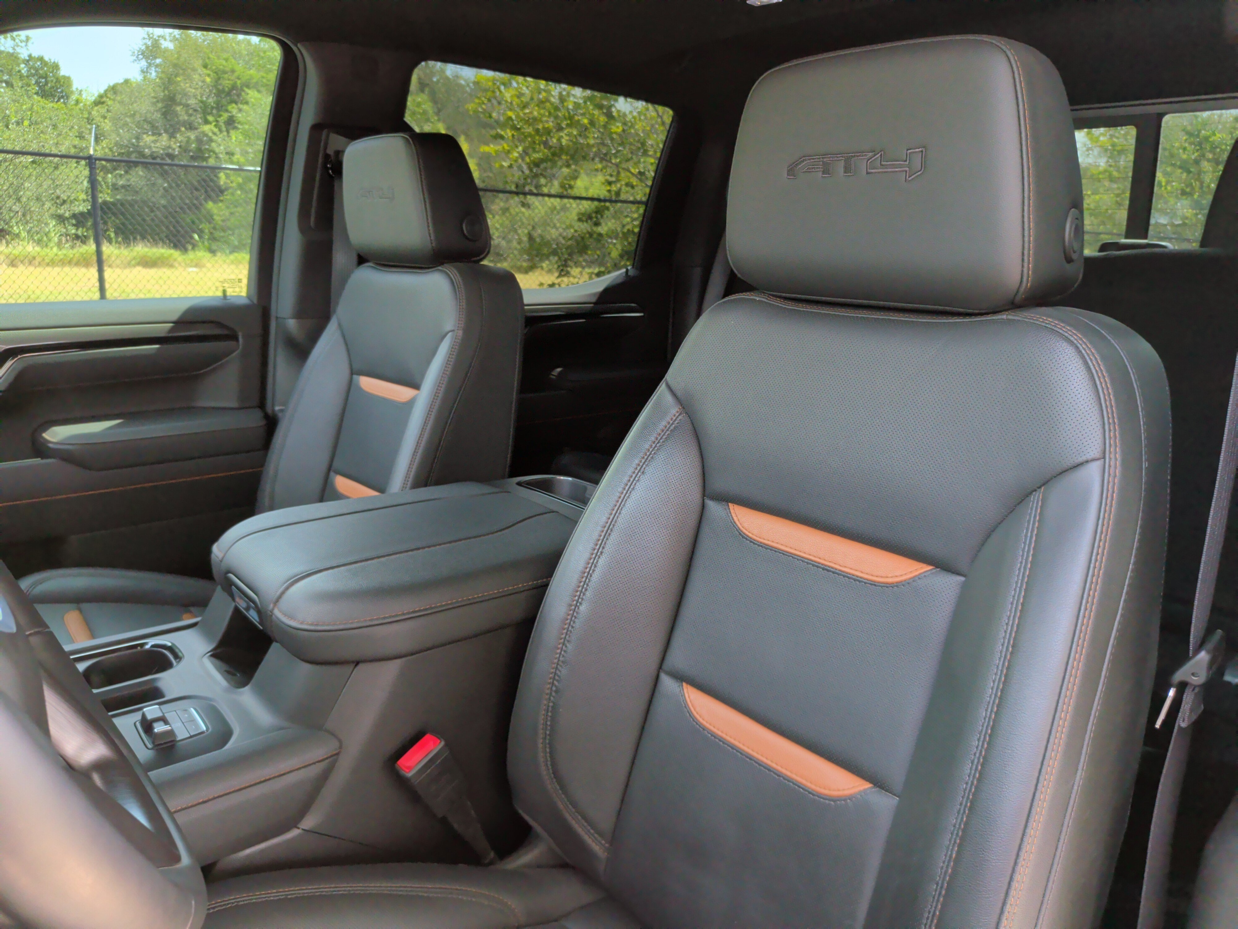 Used 2026 GMC Sierra 1500 AT4 w/ AT4 Premium Package AWD/4WD image 28