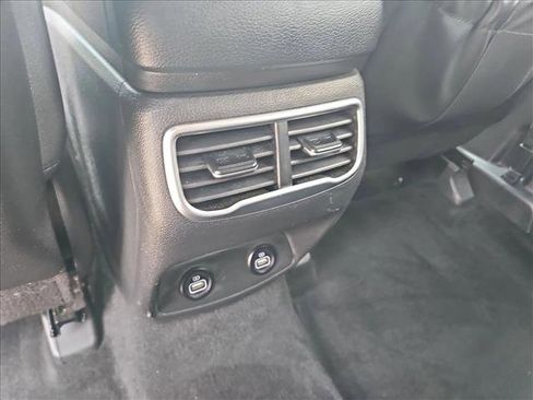Used 2022 Hyundai Santa Fe XRT FWD image 15