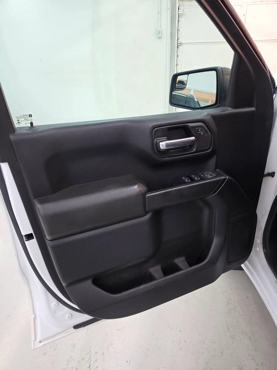 Used 2022 Chevrolet Silverado 1500 W/T w/ WT Value Package AWD/4WD image 32