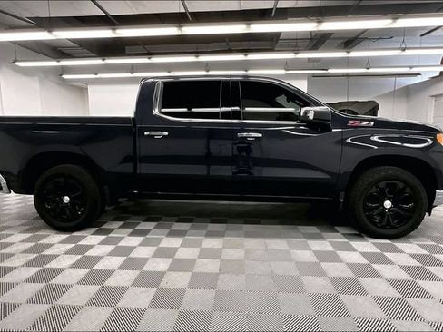 Used 2024 Chevrolet Silverado 1500 LTZ w/ LTZ Premium Package AWD/4WD image 14