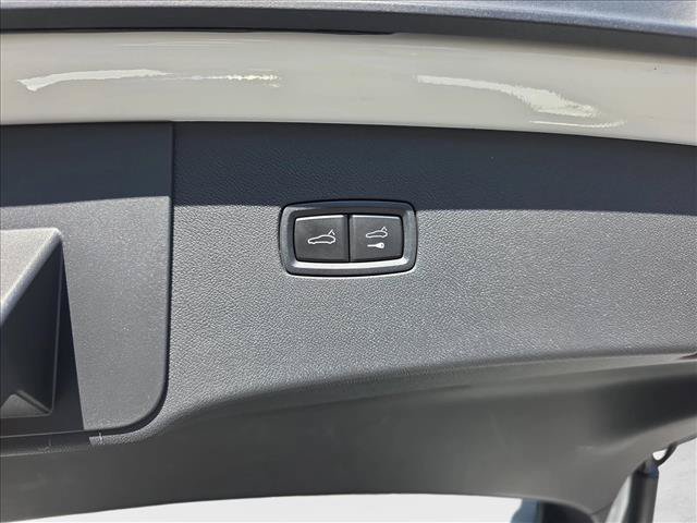 Used 2025 Porsche Cayenne Turbo GT AWD/4WD image 13
