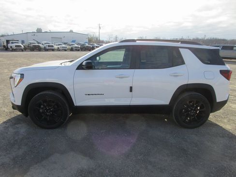 New 2026 GMC Terrain Elevation w/ Elevation Premium Package image 8