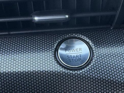 Certified 2025 Ford Mustang Mach-E GT image 20