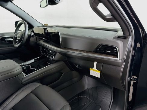 New 2026 Chevrolet Tahoe Z71 w/ Comfort Package AWD/4WD image 27