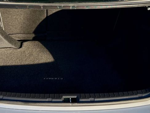 Used 2013 Toyota Corolla LE Special Edition image 7