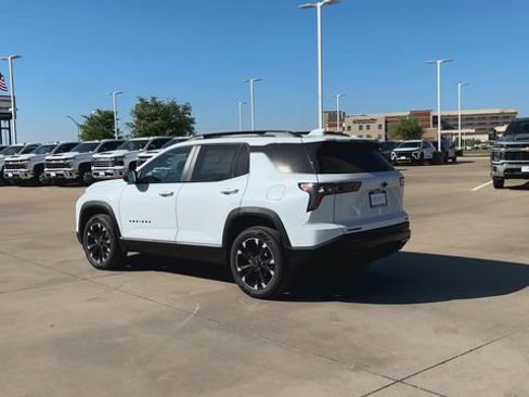 New 2026 Chevrolet Equinox RS image 6