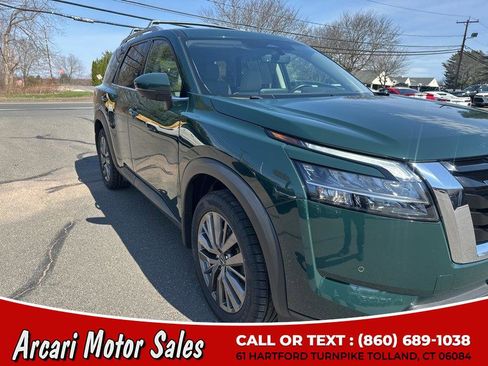 Used 2023 Nissan Pathfinder SL w/ SL Premium Package image 10