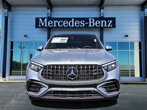 New 2025 Mercedes-Benz GLC 43 AMG 4MATIC image 2