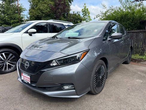 Certified 2024 Nissan Leaf SV Plus FWD image 2