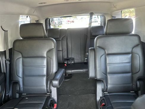 Used 2018 GMC Yukon Denali image 40