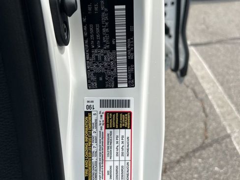 New 2026 Toyota Sienna XSE image 4