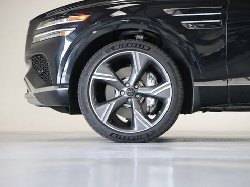 Used 2025 Genesis GV80 3.5T Prestige AWD/4WD image 9