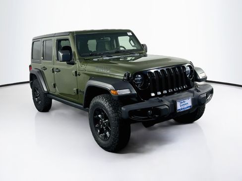 Used 2021 Jeep Wrangler Unlimited Sport AWD/4WD image 3