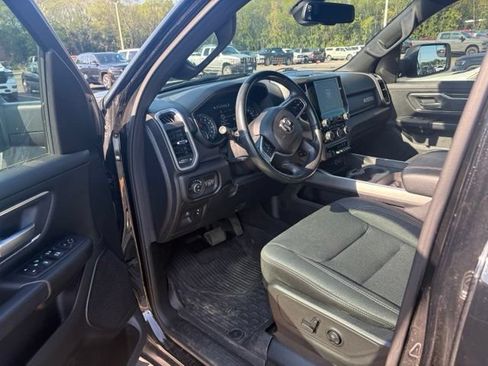 Used 2019 RAM 1500 Big Horn AWD/4WD image 11