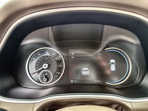 Used 2021 Genesis GV80 2.5T w/ Prestige Package 04 image 10