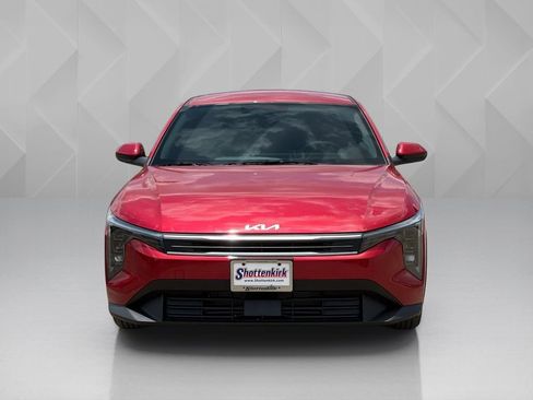 New 2026 Kia K4 FWD image 2