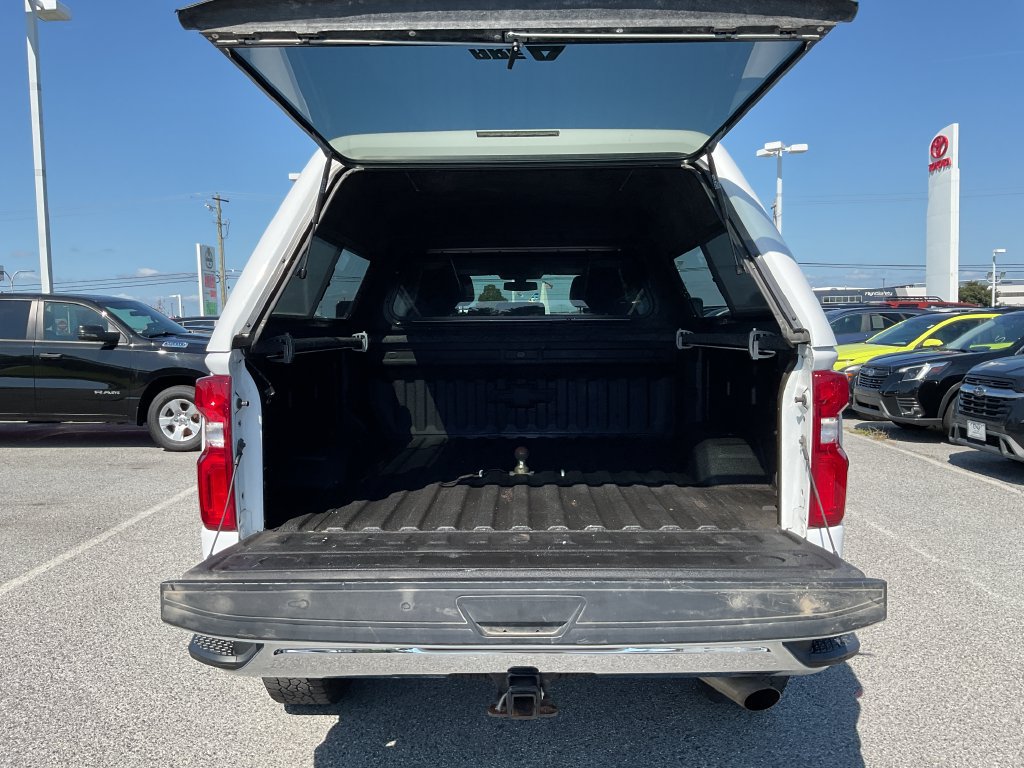 Used 2022 Chevrolet Silverado 2500 LTZ w/ Snow Plow Prep/Camper Package AWD/4WD image 21