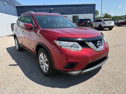 Used 2016 Nissan Rogue SV AWD/4WD image 7