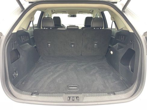 Used 2023 Ford Edge SEL image 28