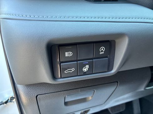 New 2026 Toyota Highlander Limited AWD/4WD image 37